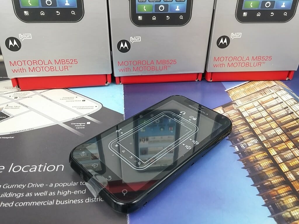 全新 Motorola DEFY  MB525